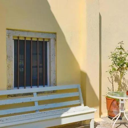 Secret Garden House - Private Garden With Pool Ахарави